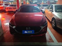 Mazda3 Axela 2.0L Automatic Premium Edition - фото 3