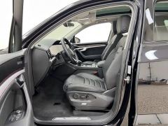 Volkswagen Touareg 3.0T Premium Obsidian Black Sports Suit - photo 6