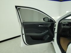 Roewe MG i5 1.5L CVT Prestige - фото 12