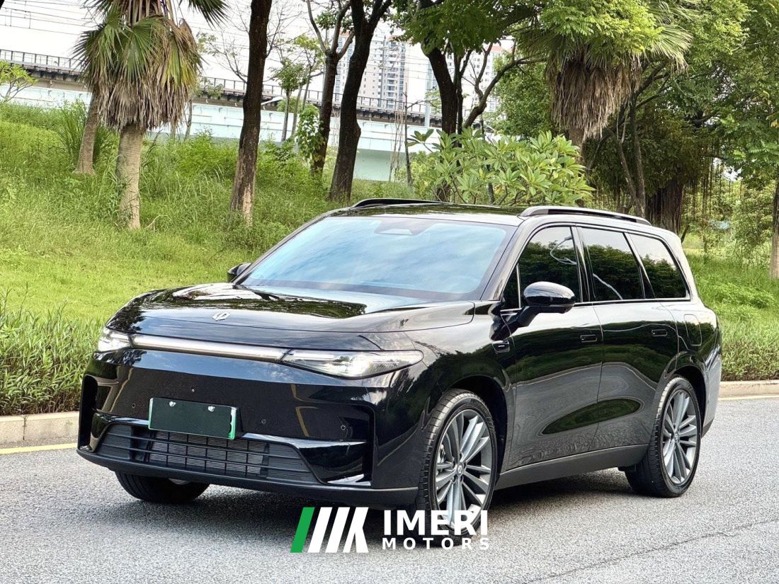 Leapmotor C16 EREV 200 Exclusive Edition 6-seater - автомобиль из Китая