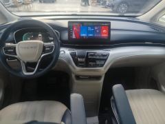 Roewe iMAX8 2.0T Supreme Edition - ფოტო 16