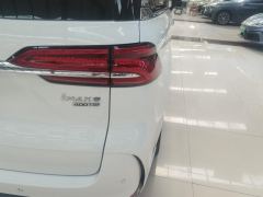 Roewe iMAX8 2.0T Supreme Edition - ფოტო 5
