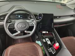 Hyundai Custo 270TGDi Prestige Edition - ფოტო 16