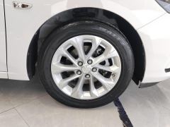 Chevrolet Monza 1.5L Edition - фото 6