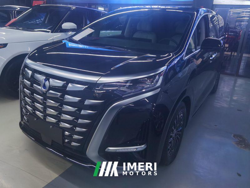 Denza D9 DM-i 1.5T 180km 4WD Flagship Edition 7-seater