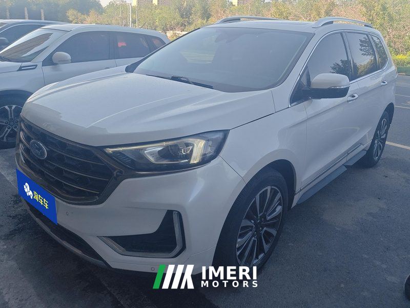 Ford Edge PLUS EcoBoost 245 Two-Wheel Drive Premium Sharp Edition 7-seater