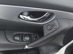 Nissan Qashqai 2.0L Luxury Edition - ფოტო 13