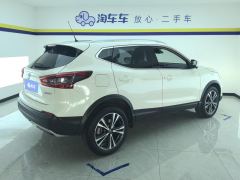 Nissan Qashqai 2.0L Luxury Edition - ფოტო 2