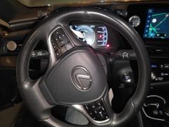 Lexus ES 300h Excellence Edition - photo 18