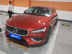 Volvo S60 B4 Smart Luxury Edition - photo 1