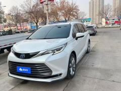Toyota Sienna Dual-Engine 2.5L Prestige Edition - photo 1