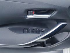 Toyota Corolla Dual-Engine 1.8L E-CVT Elite Edition - ფოტო 13