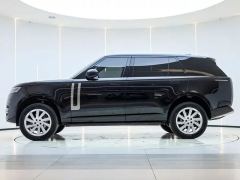Land Rover Range Rover 3.0 L6 400PS Shengshi Extended Edition 5-seater - фото 6