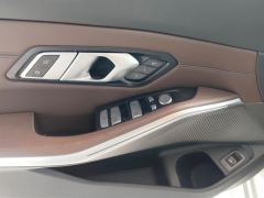 BMW 3 Series 325Li M Sport Package - фото 13