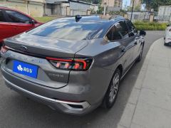 Ford Mondeo EcoBoost 245 Luxury Edition - photo 2
