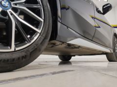 BMW iX1 eDrive25L M Sport Package - ფოტო 10