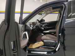 BMW iX1 eDrive25L M Sport Package - ფოტო 14