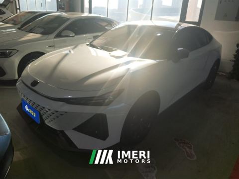 2024 Changan UNI-V 1.5T Premium - автомобиль из Китая