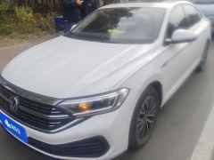 Volkswagen Jetta 200TSI Edition - photo 1