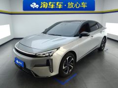 Geely Galaxy L6 EM-i 1.5L 140km Explorer Edition - photo 1