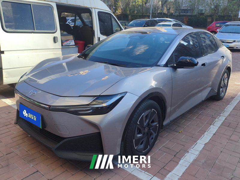 Toyota bZ3 517km PRO - автомобиль из Китая