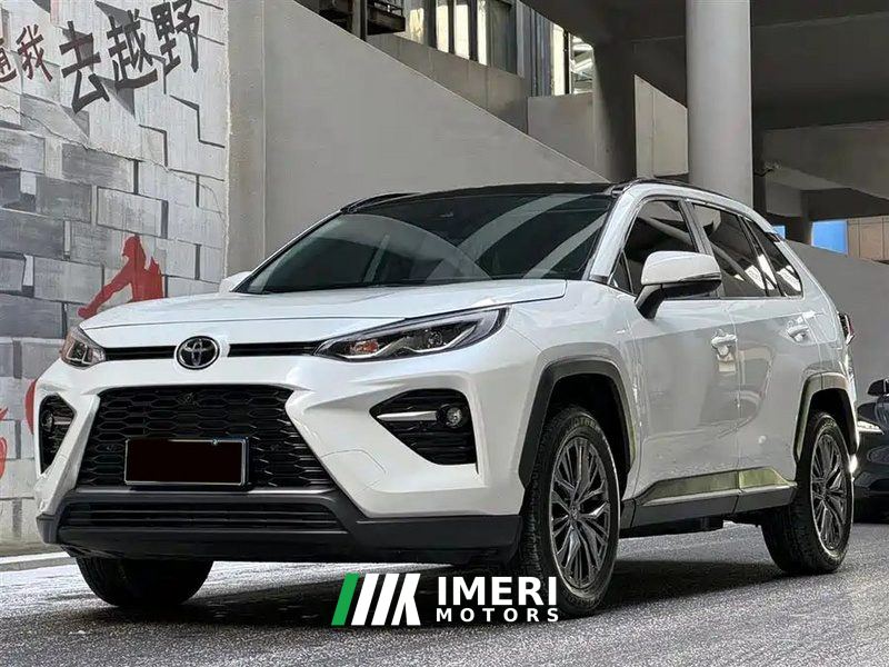 Toyota Wildlander 2.0L Four-wheel drive luxury PLUS version - car from China