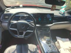 BYD Qin PLUS DM-i 120km Flagship - ფოტო 16