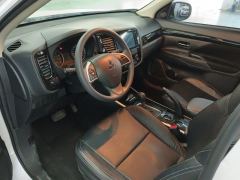 Mitsubishi Outlander 2.0L 2WD Edition 5 - ფოტო 14