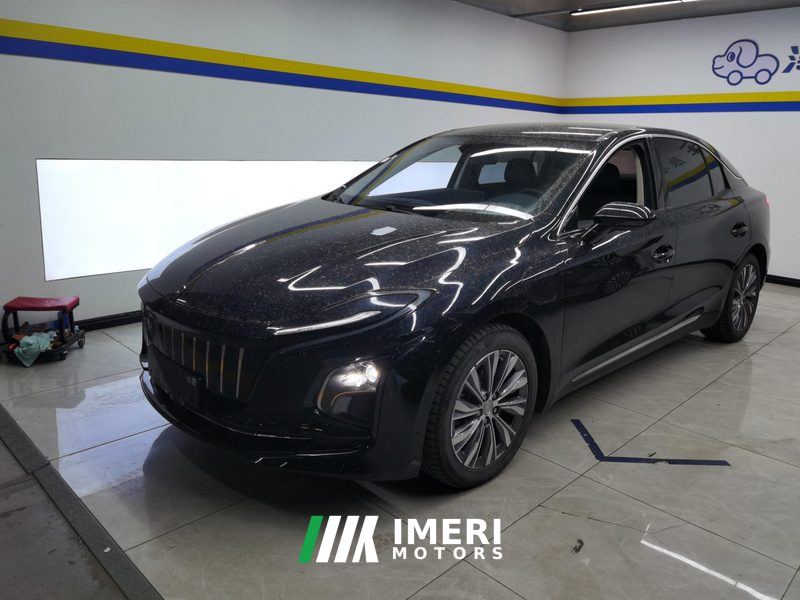 FAW Hongqi E-QM5 431km Charging Fun Edition 5-seater