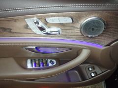 Mercedes-Benz E Class Plug-in Hybrid E PHEV E 350 e L - ფოტო 13