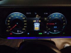 Mercedes-Benz E Class Plug-in Hybrid E PHEV E 350 e L - ფოტო 20