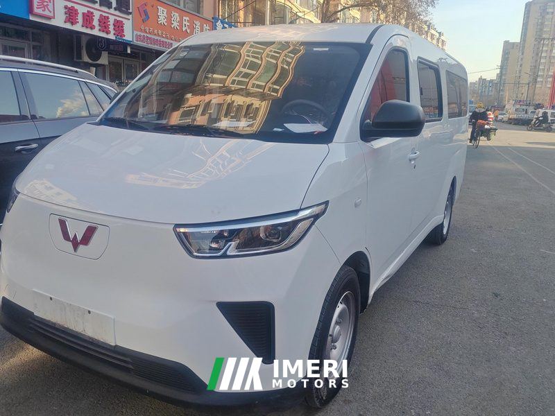 Wuling Yangguang 300km Version Edition 60kW 6 - car from China