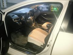 Toyota Corolla Dual-Engine 1.8L E-CVT Elite Edition - ფოტო 14