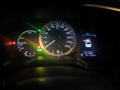 Toyota Corolla Dual-Engine 1.8L E-CVT Elite Edition - ფოტო 20