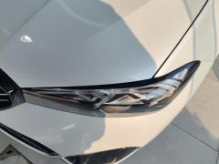 BMW 3 Series 320Li M Sport Package - фото 4
