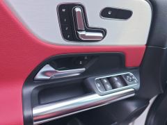 Mercedes-Benz GLA AMG GLA 35 4MATIC - ფოტო 13