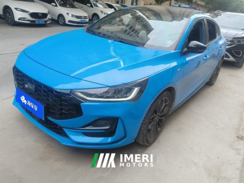 2022 Ford Focus Sedan EcoBoost 180 ST-Line - ავტომობილი ჩინეთიდან