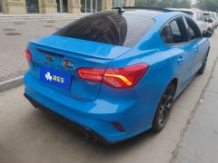 Ford Focus EcoBoost 180 ST-Line - ფოტო 2