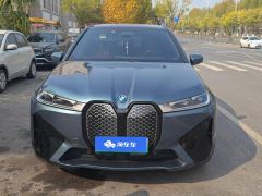 BMW iX xDrive50 - ფოტო 3