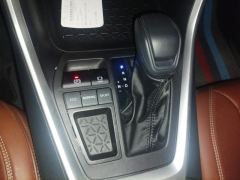 Toyota Wildlander 2.0L 2WD Leading Edition - фото 19