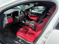 Jaguar F-PACE P250 R-Dynamic BLACK - фото 11