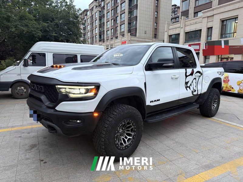 Dodge ram Edition1500 5.7 - автомобиль из Китая