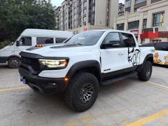 Dodge ram Edition1500 5.7 - фото 1