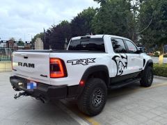 Dodge ram Edition1500 5.7 - фото 7