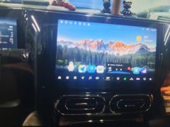 Leapmotor C11 EREV 300 Exclusive Edition - ფოტო 20