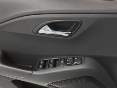 Hyundai ix35 2.0L Automatic 2WD Leading Edition GLS - ფოტო 13
