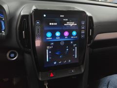 Hyundai ix35 2.0L Automatic 2WD Leading Edition GLS - ფოტო 17