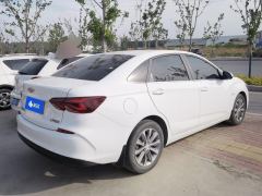 Chevrolet Monza 320 Edition - фото 2