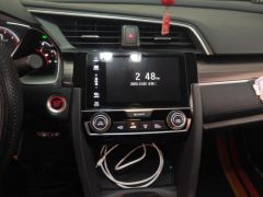 Honda Civic 240TURBO CVT Combustion Edition - photo 17