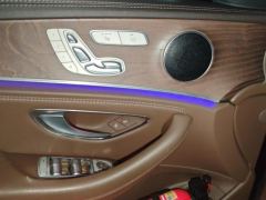 Mercedes-Benz E Class Plug-in Hybrid E PHEV E 350 e L - ფოტო 13